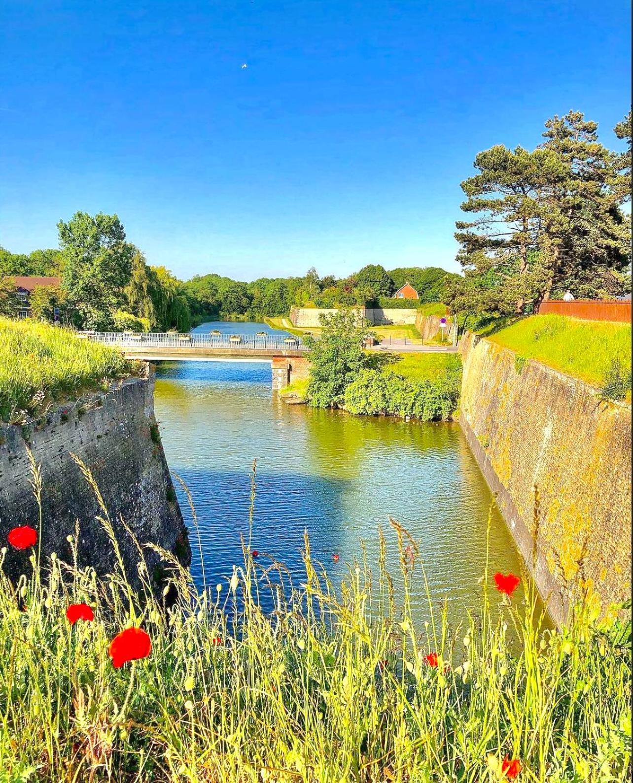 Locathome Grand-Fort-Philippe Esterno foto